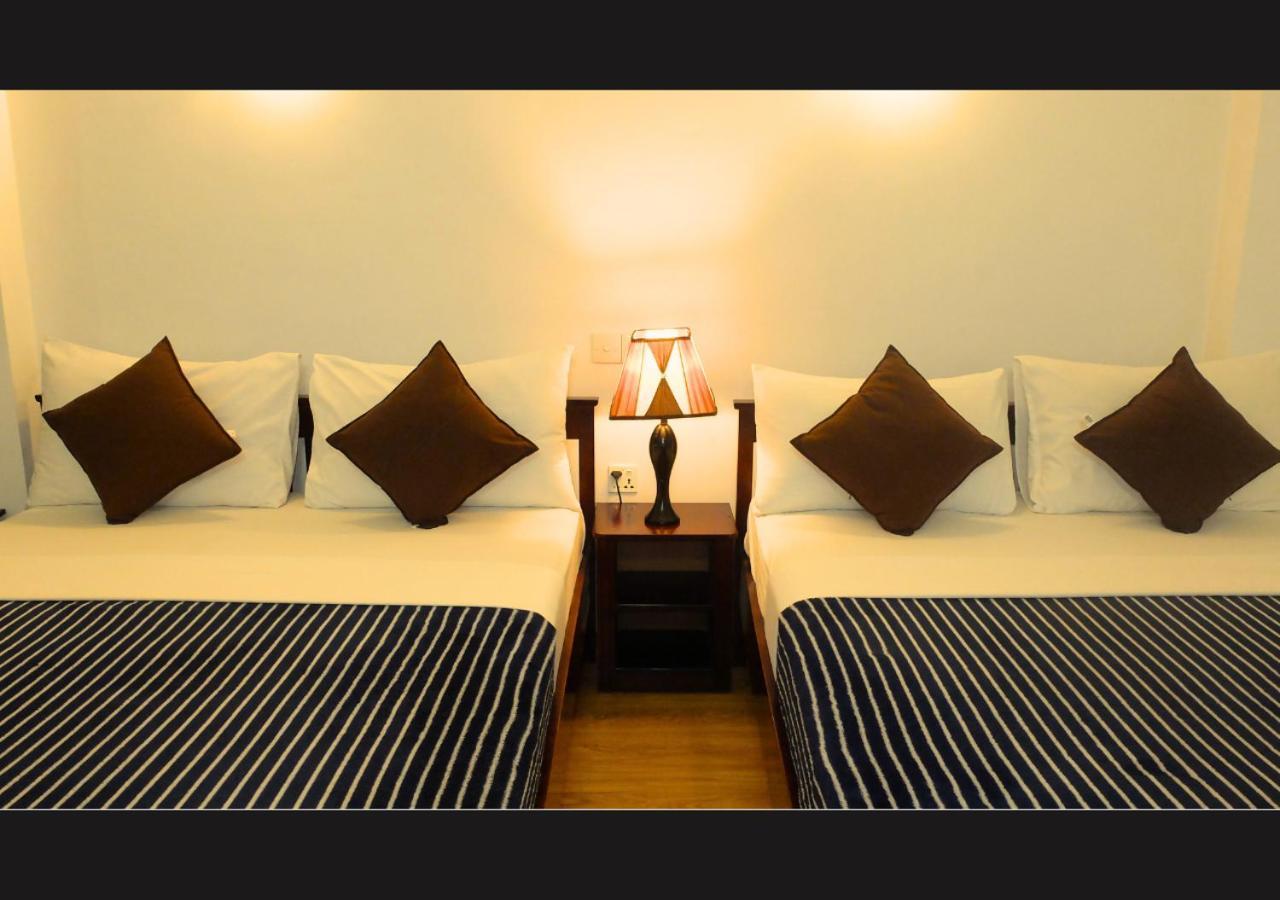 Slightly Chilled Hotel Nallathanniya ภายนอก รูปภาพ