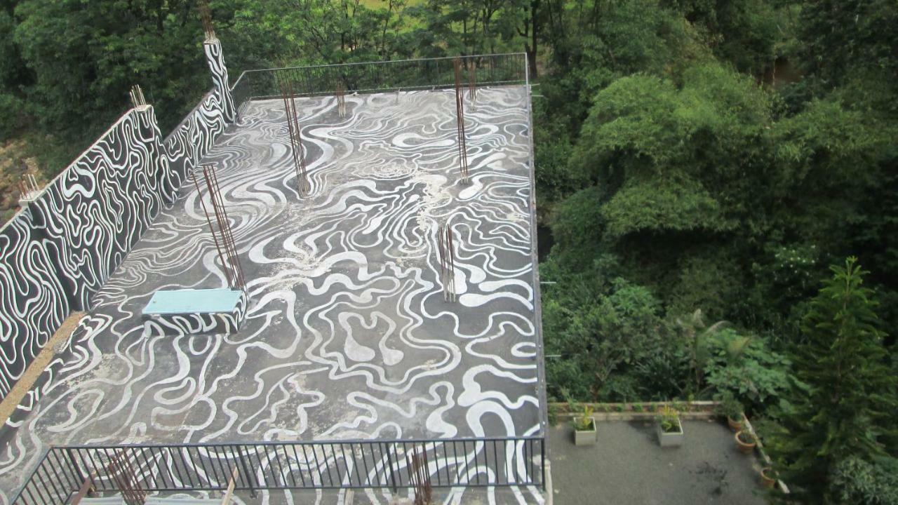 Slightly Chilled Hotel Nallathanniya ภายนอก รูปภาพ